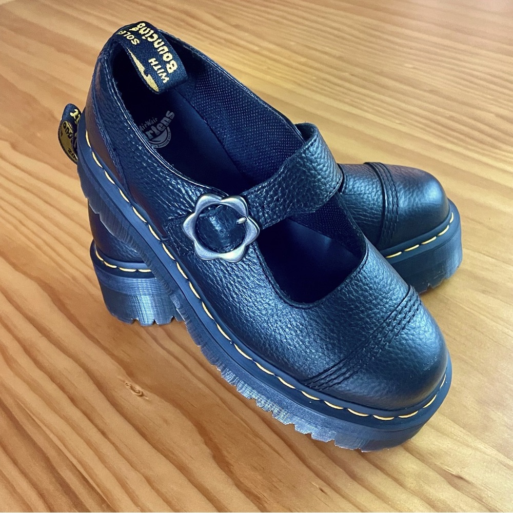 AUTHENTIC DR. MARTENS ADDINA FLOWER BUCKLE LEATHER PLATFORM SHOE